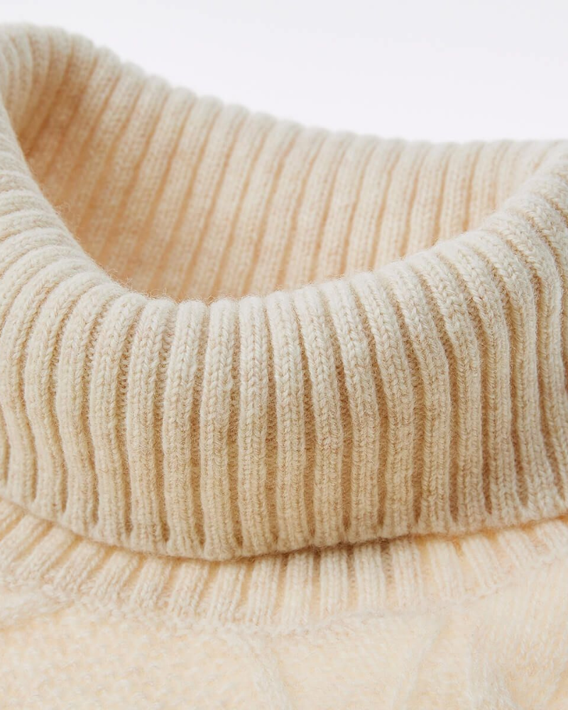 DOLCEVITA RICAMATO IN LANA