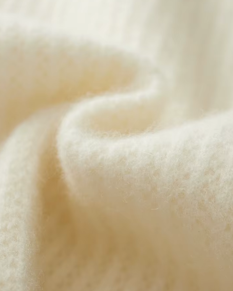 FELPA CON ZIP A COSTE IN MERINO